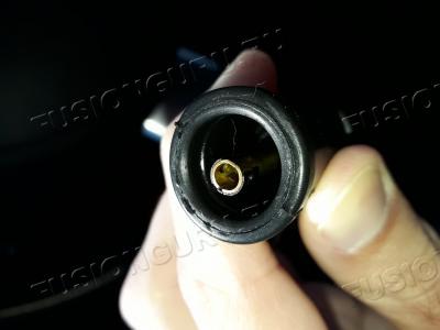 Замочек колпачка ВВ проводов NGK - лажа. Спрыгивает с контактного штыря катушки