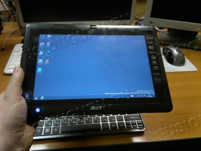Планшет Acer Iconia Tab W501