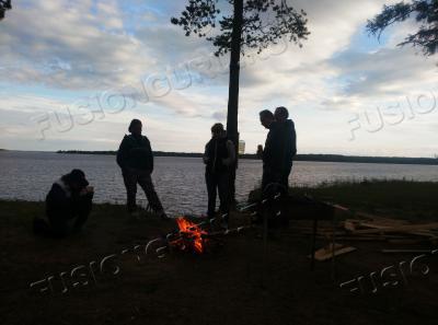 Вечер.